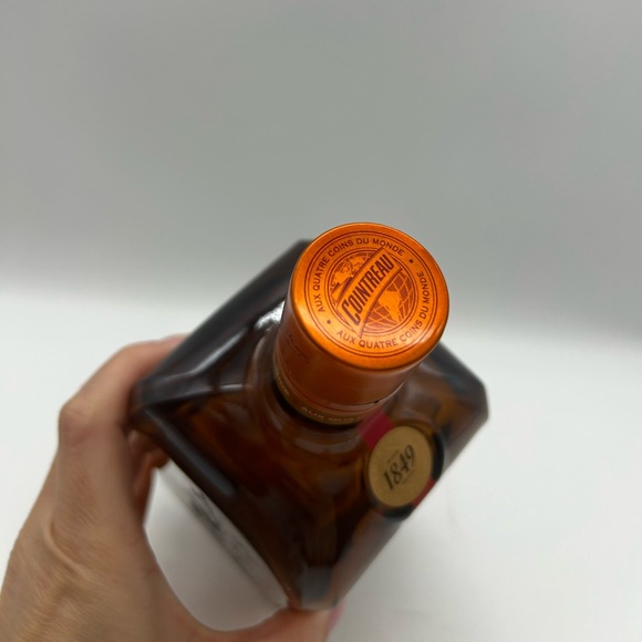 Cointreau Bottles (750ml Empty) Crafting/Upcycling Multiple/Collection - Picture 4 of 5